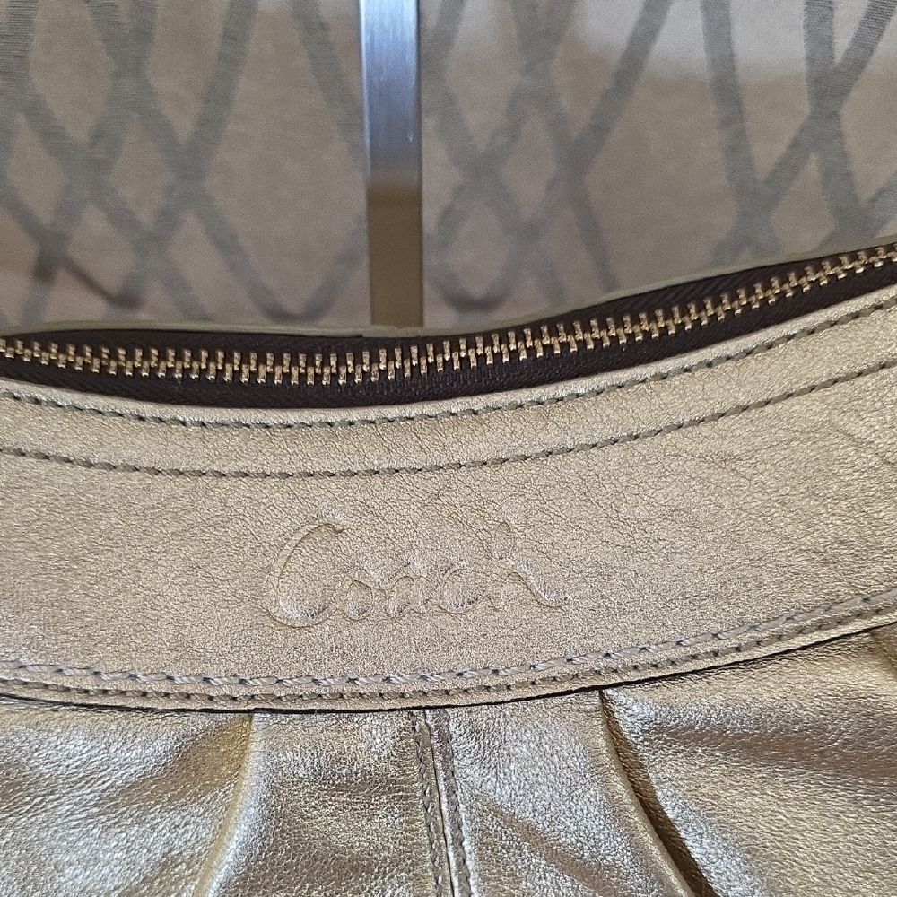 Coach 2009 Metallic Gold Shoulder Bag - Picture 3 of 12